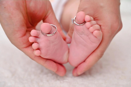 黑河宝宝晚上干咳怎么回事